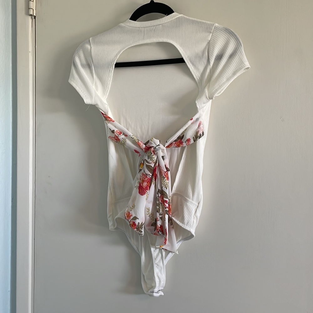 Bodysuit with floral bow tie